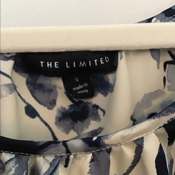 The Limited Dress - Picture 2 of 3